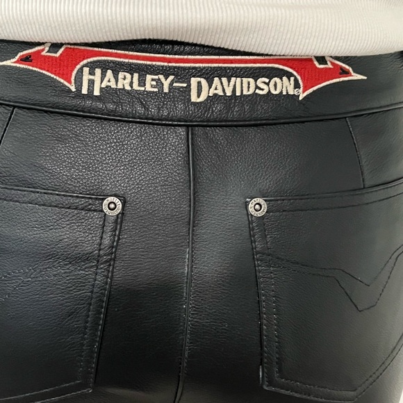 Genuine Harley-Davidson Leather Pants Sz 2 - Picture 5 of 6